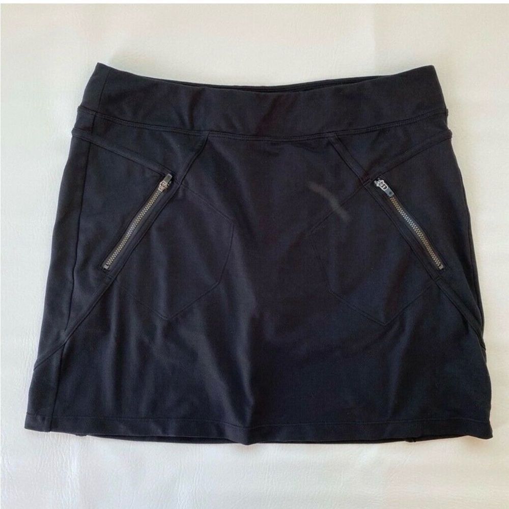W27- Athleta Womens M Trailside  Skort